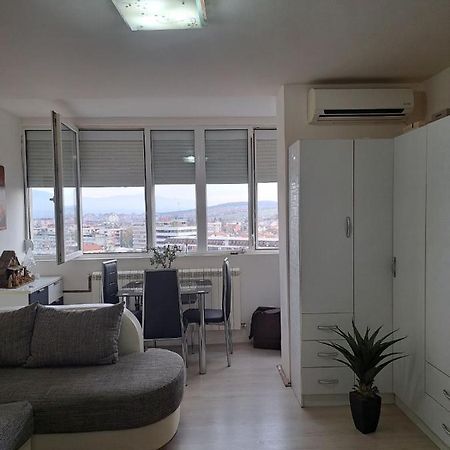 Kruševac Apartman Sa Panoramom מראה חיצוני תמונה